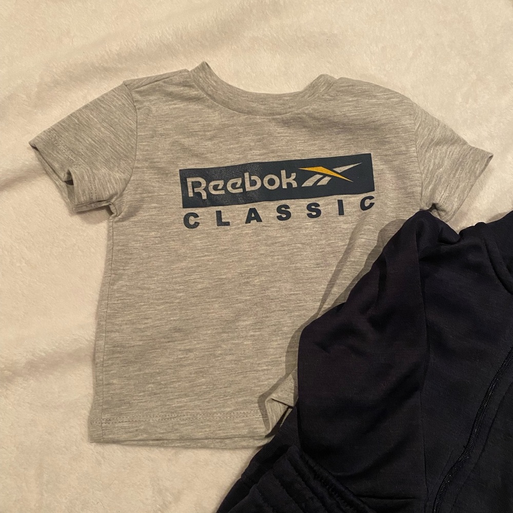 NWT - Reebok jogger set! - Picture 2 of 5